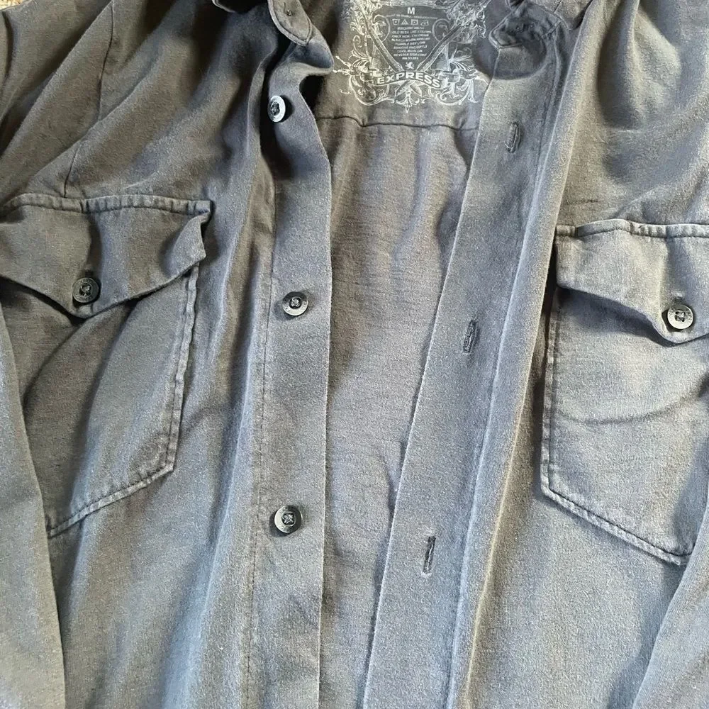 Express Men's Gray Embroidered Shirt rare vintage shirt Y2K soft fitted patch M